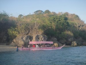 Pink Boat. Kikay. I like!